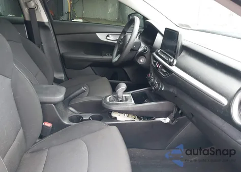 2024 Kia Forte Lxs из США, поврежденный, VIN 3KPF24AD5RE736448